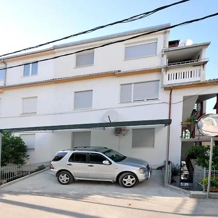 Elena Apartamento Trogir