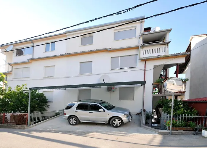 Elena Apartamento Trogir